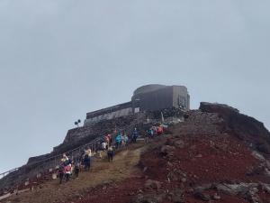 富士山ご来光・お鉢めぐり（３／３）