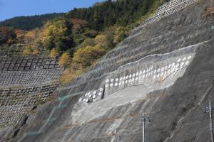 naguriko 047