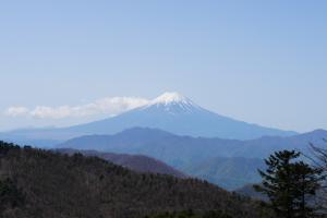 牛奥の雁ヶ腹摺山